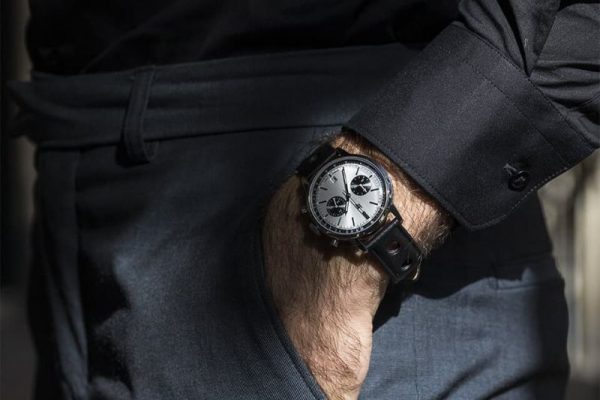 Meilleure Montre Solaire Radio Pilotée