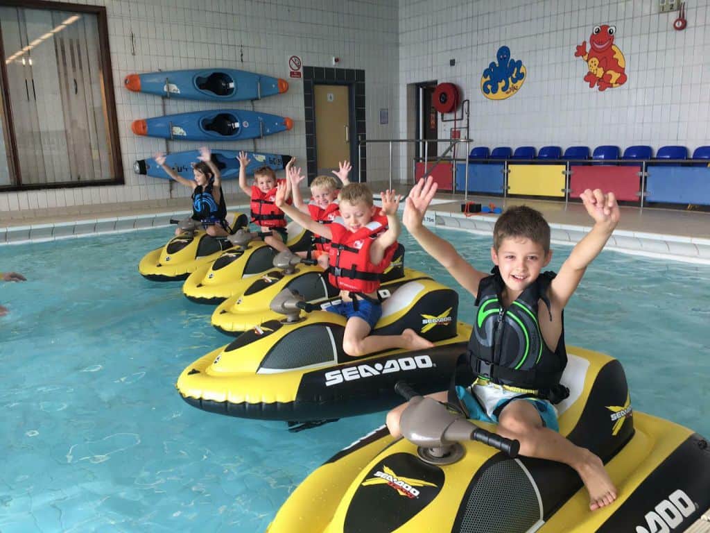 jet ski gonflable motorisé