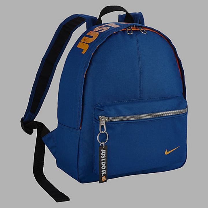 sac à dos nike intersport