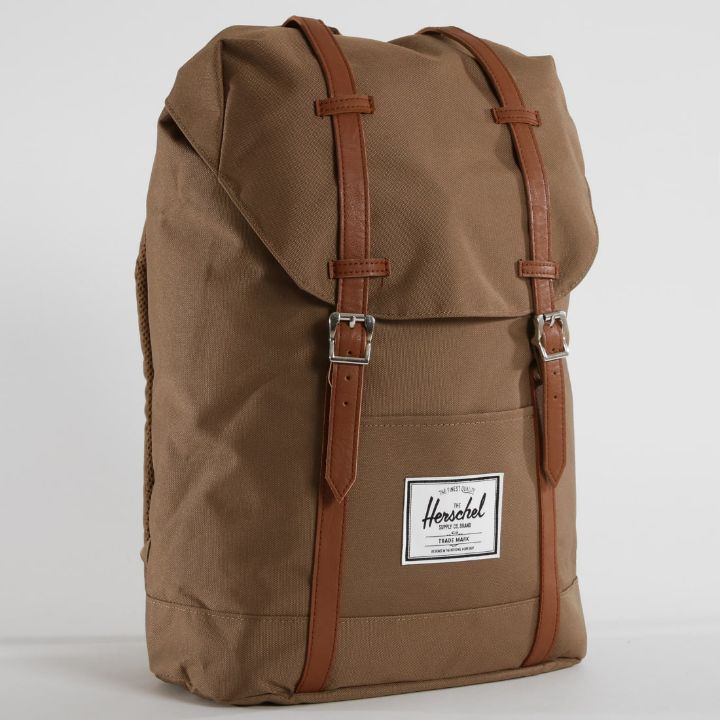 Plus Facile D'être À La Mode Avec Ce Sac À Dos Fermeture Cachée 10 herschel 149042 10066 02004 20180730T151017 01