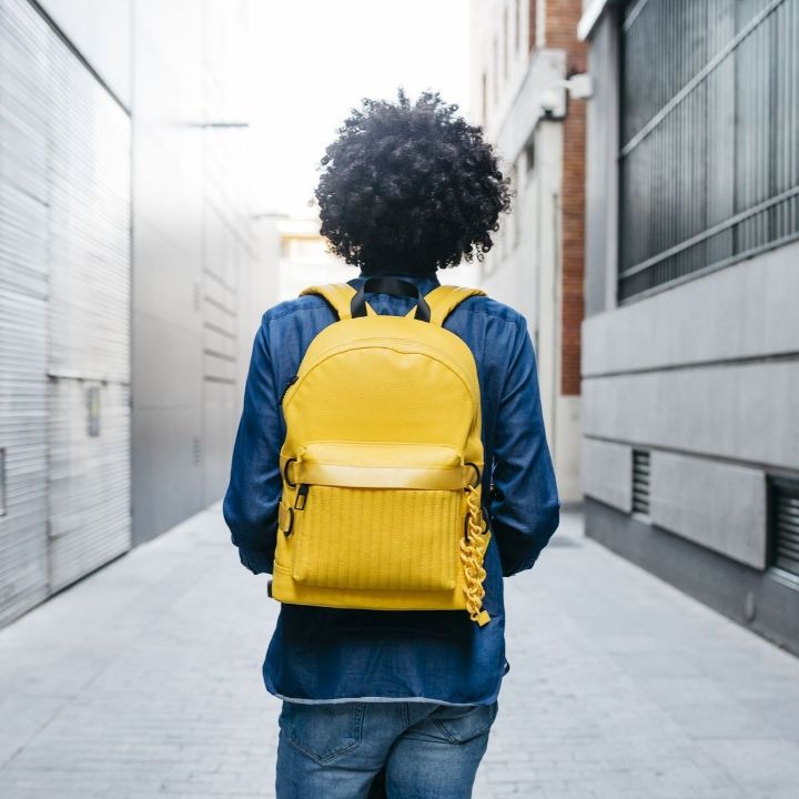 15 Meilleur Sac À Dos Connectés Les Plus Cool Du Marché 12 sac à dos connecté