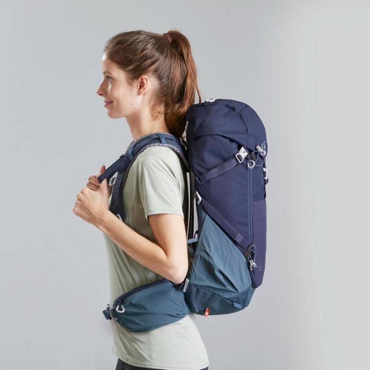 sac à dos QUECHUA 20L