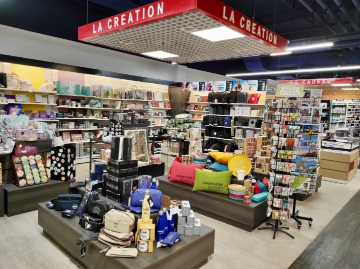 Cosmopolite Angoulême : Un Endroit Idéal Pour Un Après-Midi Tranquille 15 cosmopolite angoulême