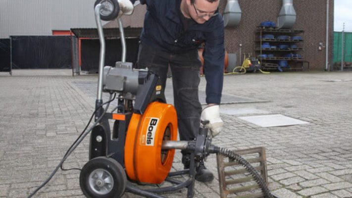 deboucheur debouchage canalisation 24 1280x720 1